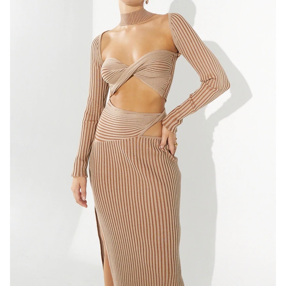 Sovere studio pivot knit midi skirt & reversible top